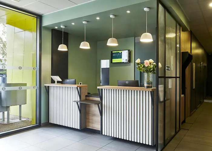 B&B Hotel Nanterre Rueil-Malmaison