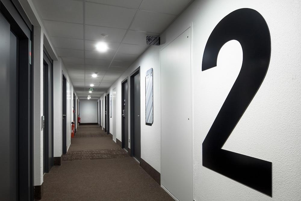 Rueil-malmaison Hotel Nanterre